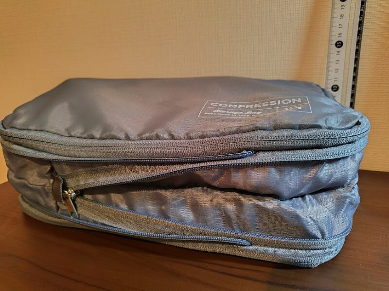 ダイソー トラベル用圧縮バッグ